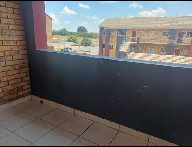 2 BEDROOM PROPERTY TO RENT IN STONERIDGE